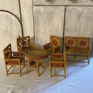 𝅺VINTAGE Wicker rattan  Doll Furniture Set Miniature Chairs table sofa